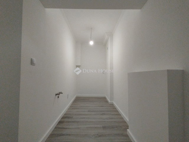 Eladó téglalakás, Budapesten, XI. kerületben 54.99 M Ft