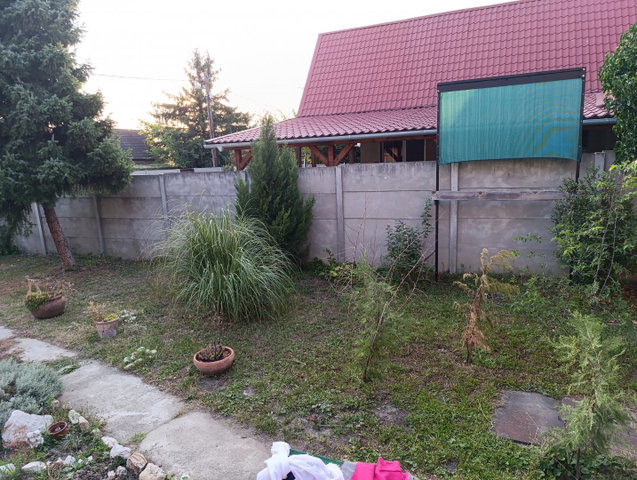 Eladó nyaraló, Délegyházán 69 M Ft, 3 szobás