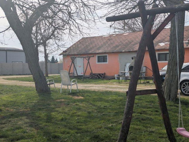 Eladó ipari ingatlan, Mosonudvaron 138 M Ft / költözzbe.hu