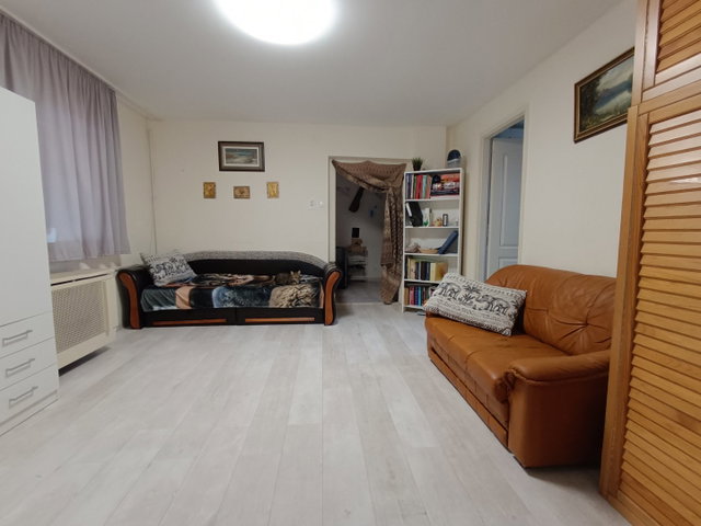 Eladó családi ház, Hódmezővásárhelyen 58 M Ft, 3 szobás