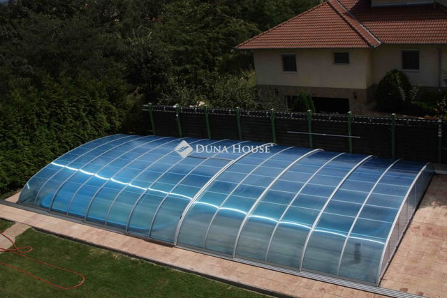 Eladó családi ház, Érden 195 M Ft, 5 szobás