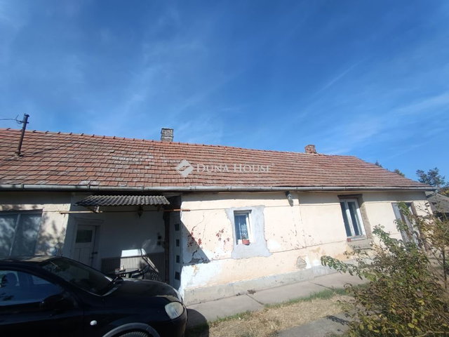Eladó családi ház, Nagykátán 29.9 M Ft, 2 szobás