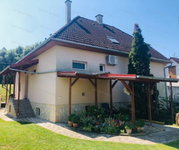 Eladó családi ház, Győrött 149.9 M Ft, 5 szobás