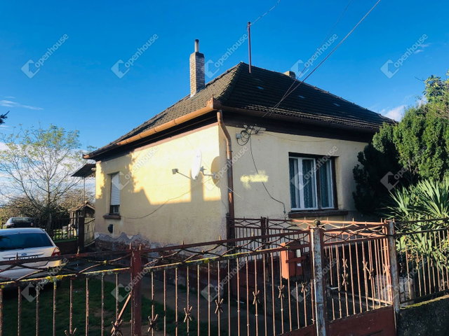 Eladó családi ház, Tótszerdahelyen 19.5 M Ft, 3 szobás