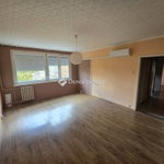 Kiadó panellakás, albérlet, Kecskeméten 150 E Ft / hó, 2 szobás