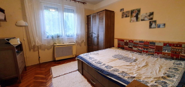 Kiadó téglalakás, albérlet, Debrecenben 240 E Ft / hó, 2 szobás