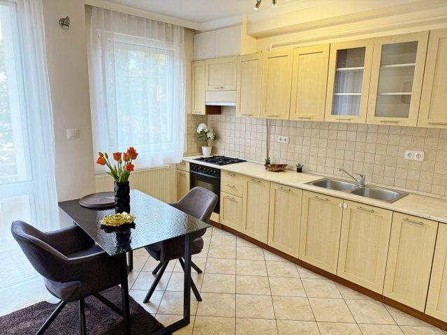 Kiadó téglalakás, albérlet, Debrecenben 250 E Ft / hó, 2 szobás