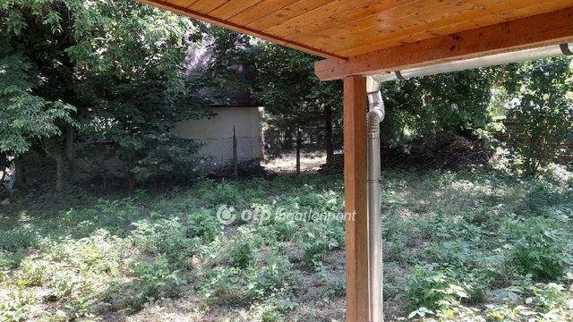 Eladó nyaraló, Szigetmonostorban 29.9 M Ft, 1+2 szobás