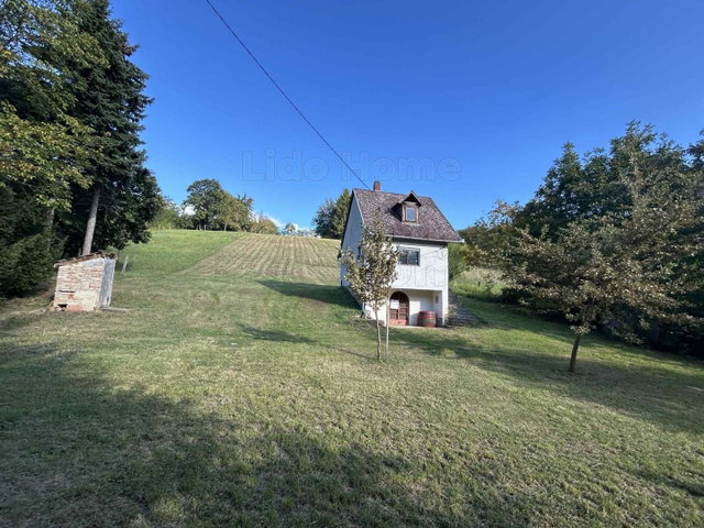 Eladó nyaraló, Homokkomáromon 10.5 M Ft, 2 szobás