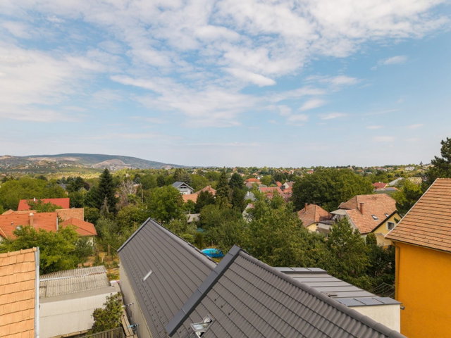 Eladó ikerház, Törökbálinton 149.9 M Ft, 3+1 szobás