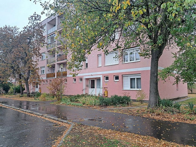 Kiadó téglalakás, albérlet, Nyíregyházán 180 E Ft / hó