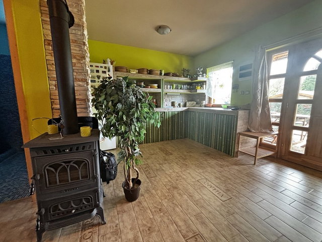 Eladó nyaraló, Balatonkeresztúron 85 M Ft, 2 szobás
