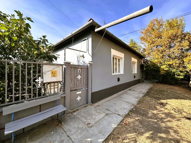 Eladó családi ház, Sarkadon 14.5 M Ft, 4 szobás