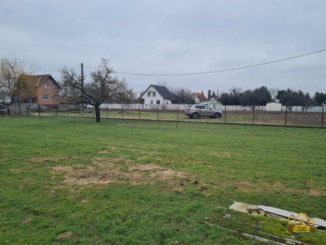 Eladó telek, Szigetszentmiklóson 15.5 M Ft / költözzbe.hu