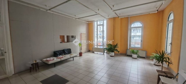 Eladó üzlethelyiség, Zalaegerszegen 34.5 M Ft