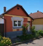 Eladó családi ház, Jászberényben 35 M Ft, 3 szobás
