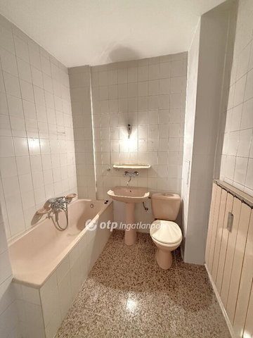 Eladó téglalakás, Budapesten, XI. kerületben 60.8 M Ft, 1 szobás
