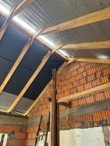 Eladó családi ház, Szentendrén 39.9 M Ft, 4 szobás