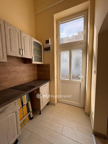 Eladó téglalakás, Budapesten, VIII. kerületben 87.99 M Ft