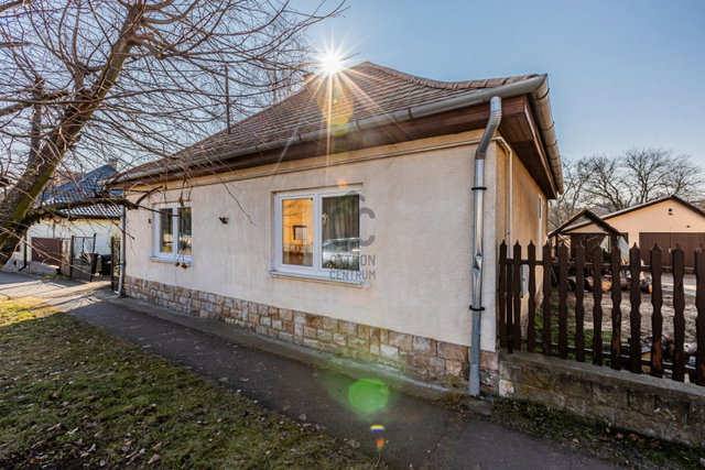 Eladó családi ház, Rétságon 119.9 M Ft, 4 szobás