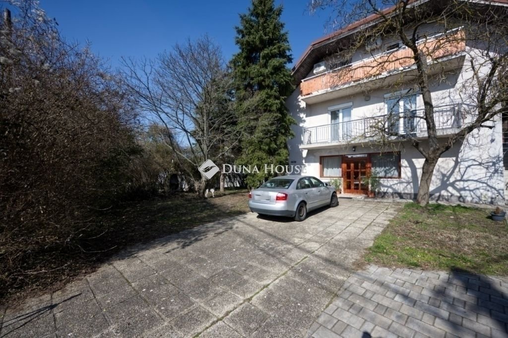 4 bed · 150m² · 162.200.000 ft