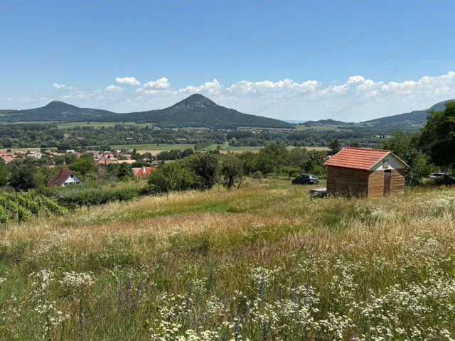 Eladó ipari ingatlan, Kisapátiban 42 M Ft / költözzbe.hu