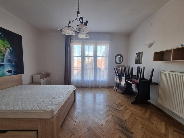 Kiadó téglalakás, albérlet, I. kerületben, Donáti utcában