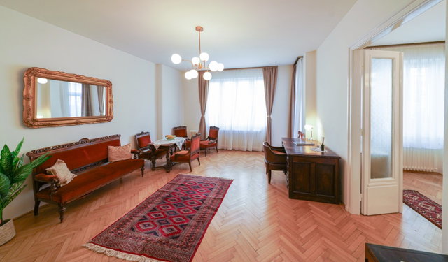 Eladó téglalakás, Budapesten, V. kerületben 169 M Ft, 2 szobás