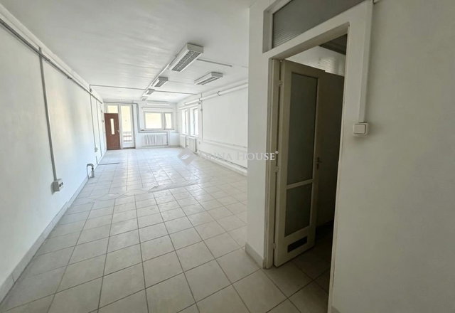 Eladó ipari ingatlan, Budapesten, IV. kerületben 620 M Ft