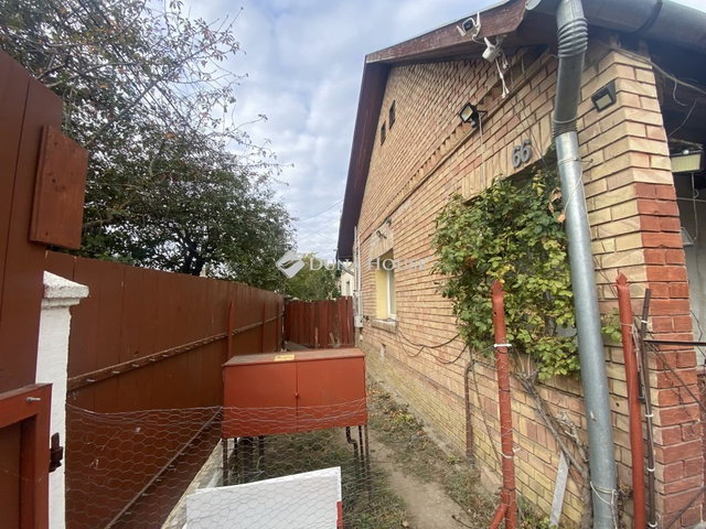 Eladó családi ház, Zsámbokon, Szent László utcában 45 M Ft