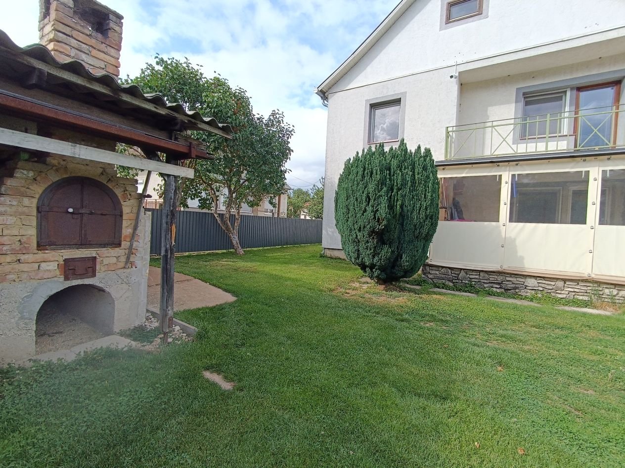 Családi ház · 5 hálószoba · 140 m² · 105.000.000 Ft
