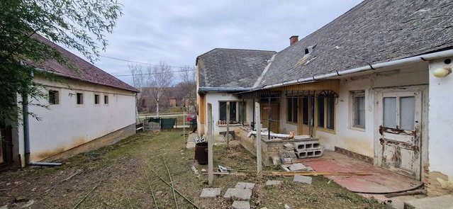 Eladó családi ház, Felsőmocsoládon 8.5 M Ft, 3 szobás