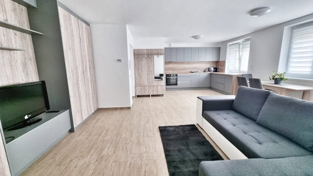 Kiadó téglalakás, albérlet, Nyíregyházán 220 E Ft / hó