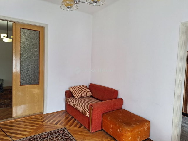 Kiadó családi ház, albérlet, Kecskeméten 250 E Ft / hó