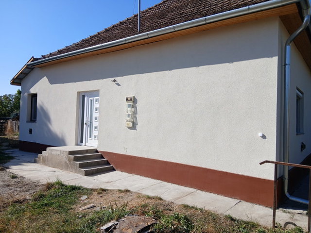 Eladó családi ház, Gyomaendrődön 26 M Ft, 2 szobás