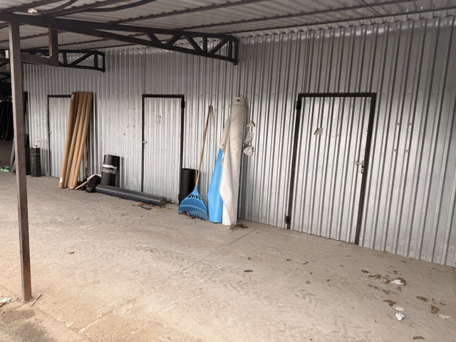 Eladó ipari ingatlan, Dánszentmiklóson 52.5 M Ft