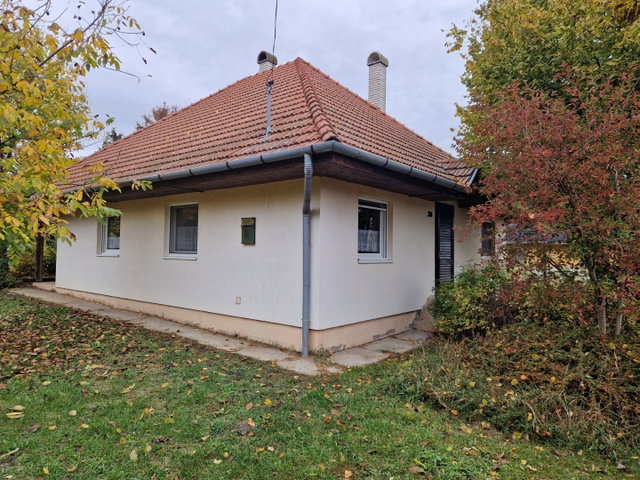 Eladó családi ház, Miháldon 40.26 M Ft, 3 szobás