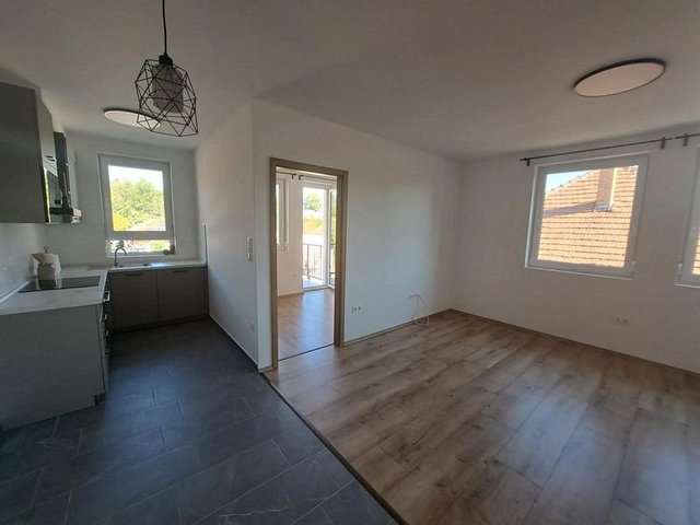 Kiadó téglalakás, albérlet, Érden 310 E Ft / hó, 3 szobás