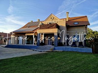 Eladó családi ház, Debrecenben 350 M Ft, 7 szobás