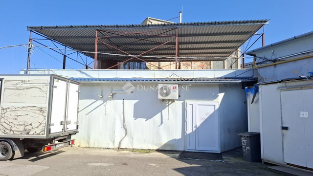 Eladó ipari ingatlan, Szolnokon, Mártírok útján 59.9 M Ft