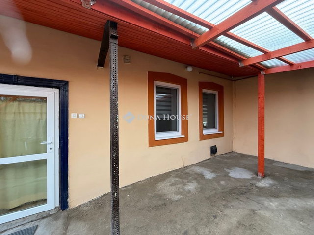 Eladó családi ház, Salgótarjánban 29.9 M Ft, 2 szobás
