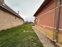 Eladó családi ház, Alsónémediben 74.9 M Ft, 5 szobás