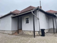 Eladó családi ház, Esztergomban 119 M Ft, 4 szobás