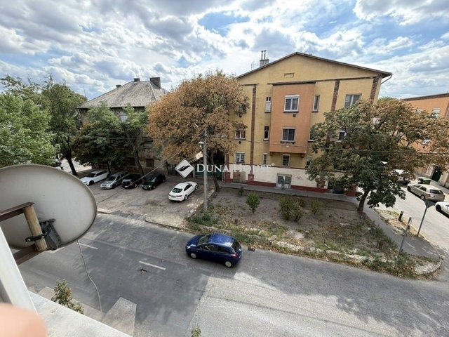 Eladó téglalakás, Budapesten, X. kerületben 29.9 M Ft, 1 szobás