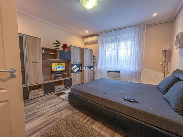 Eladó téglalakás, Budapesten, XX. kerületben 34.9 M Ft, 1 szobás