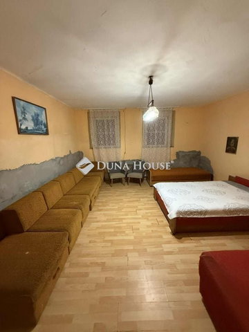 Eladó családi ház, Mosonszentmiklóson 18.99 M Ft, 3 szobás
