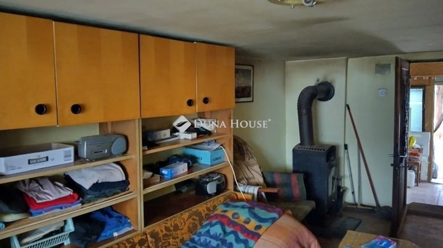 Eladó családi ház, Tokodon 8.99 M Ft, 1 szobás