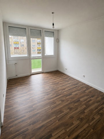 Eladó panellakás, Budapesten, IV. kerületben 82.9 M Ft