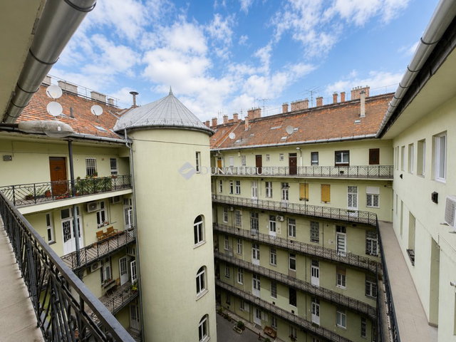 Eladó téglalakás, Budapesten, II. kerületben 134.99 M Ft