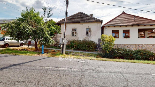 Eladó családi ház, Erdőbényén 26.5 M Ft, 3 szobás